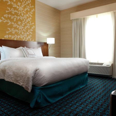 Fairfield Inn & Suites By Marriott Летбридж Екстериор снимка