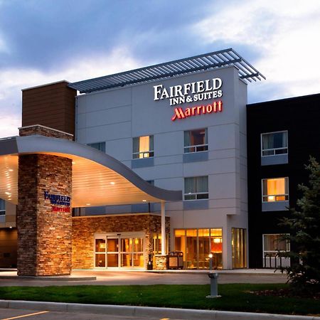 Fairfield Inn & Suites By Marriott Летбридж Екстериор снимка